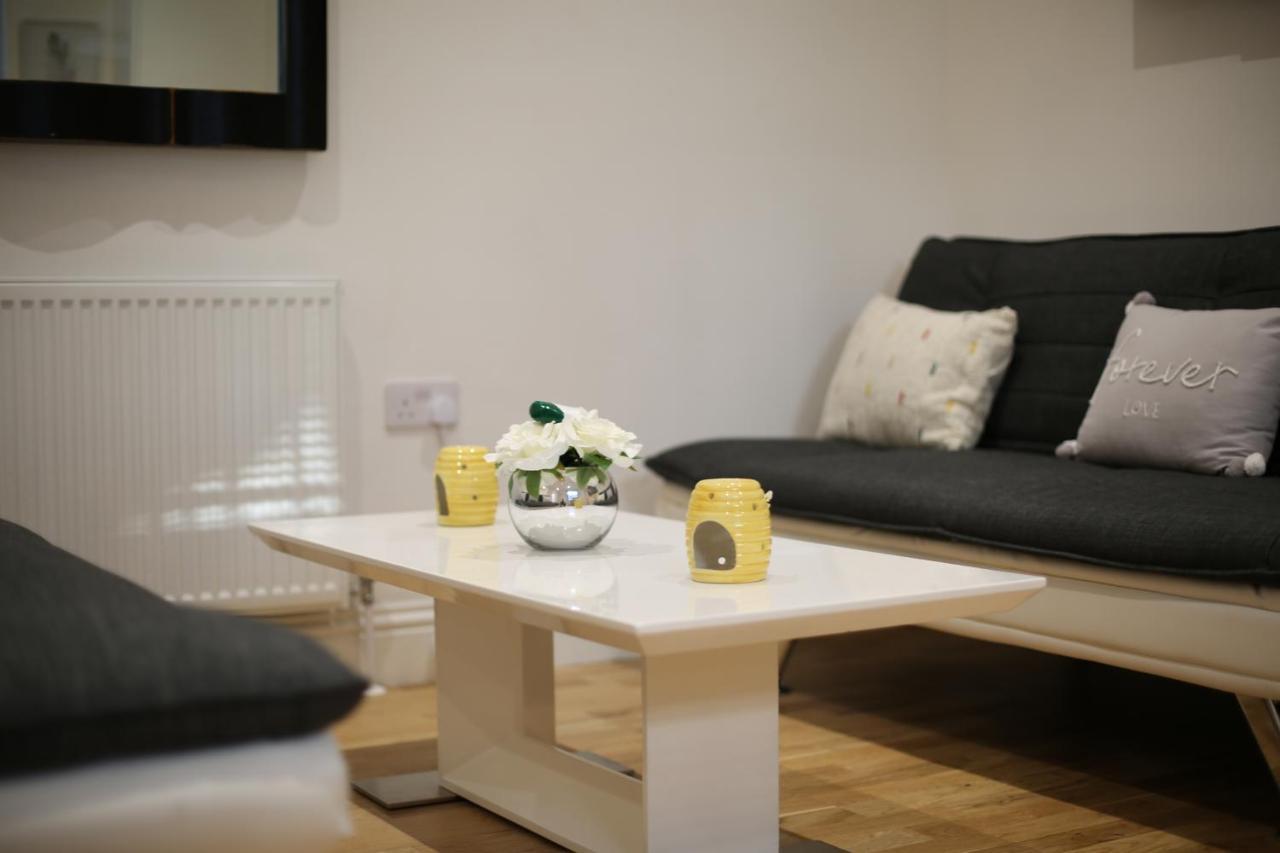 Deluxe Flat A In Kensington Olympia Daire Londra Dış mekan fotoğraf