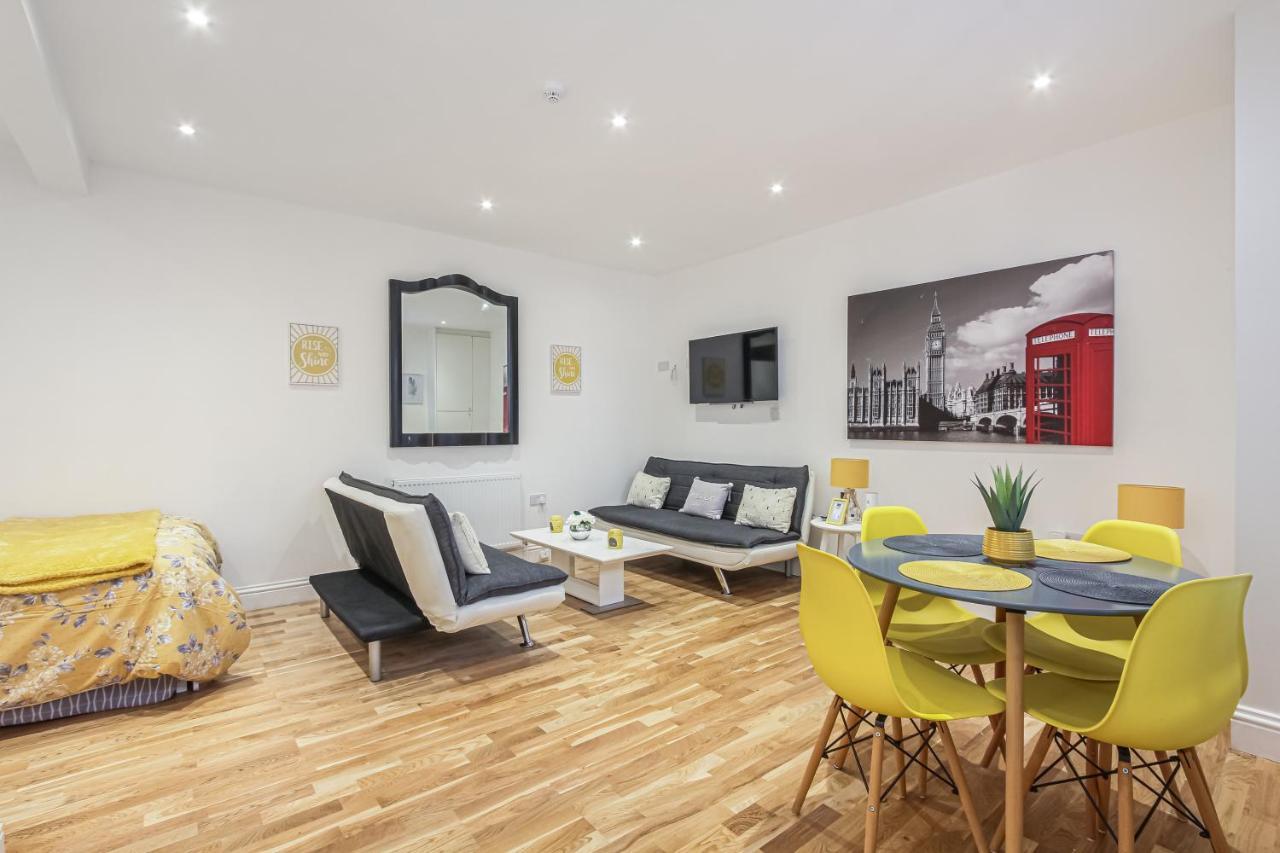 Deluxe Flat A In Kensington Olympia Daire Londra Dış mekan fotoğraf