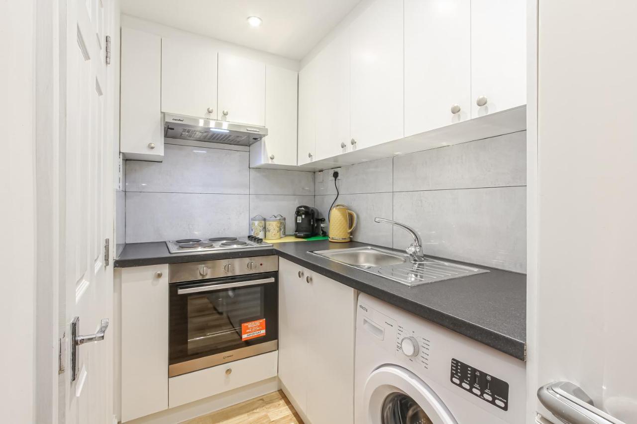 Deluxe Flat A In Kensington Olympia Daire Londra Dış mekan fotoğraf